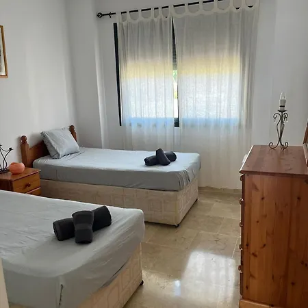 El Campanario 2br * Estepona