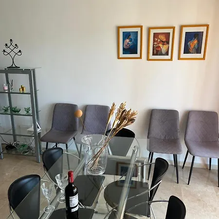 El Campanario 2br Estepona