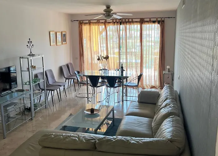 Daire El Campanario 2br